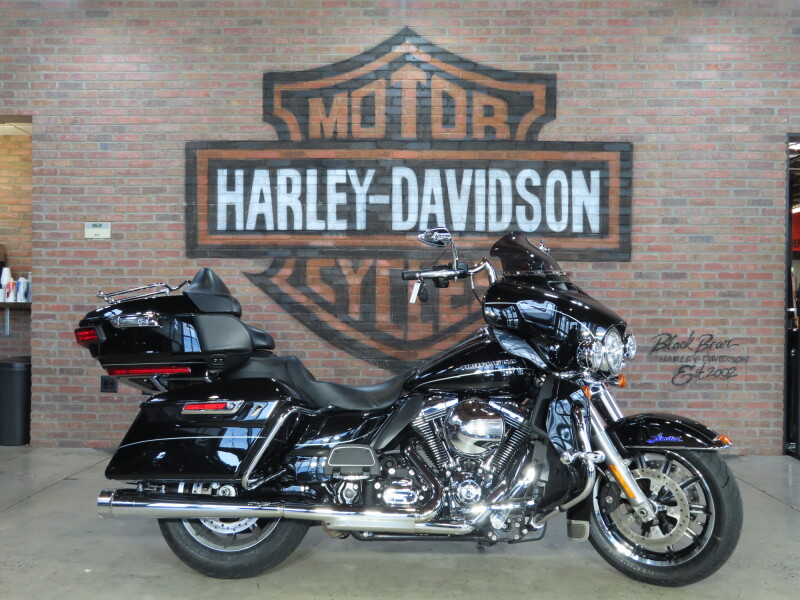 2016 Harley-Davidson® Ultra Limited FLHTK