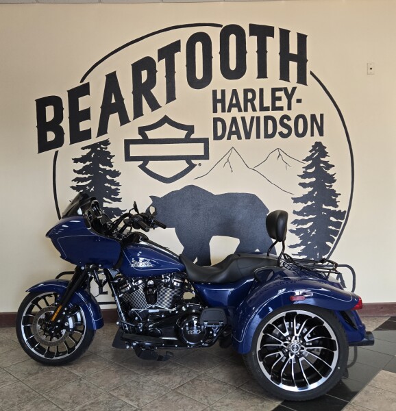 2023 Harley-Davidson® Road Glide® 3 Bright Billiard Blue