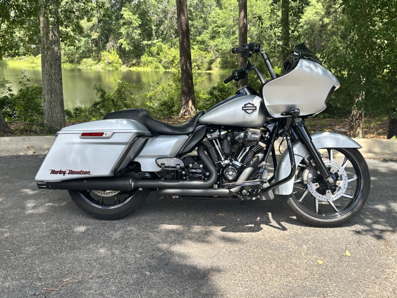 FLTRXS 2020 Road Glide® Special