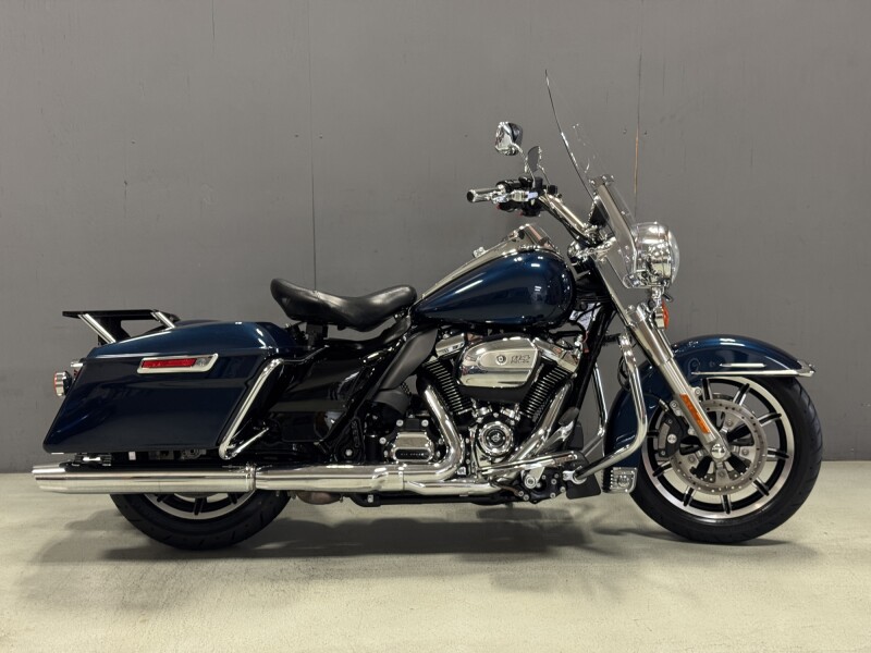 2019 Police Road King LUX BLUE