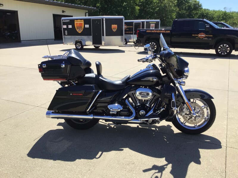 FLHTCUSE8 2013 CVO™ Ultra Classic® Electra Glide®
