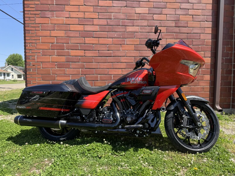 FLTRXSTSE 2026 CVO Road Glide ST