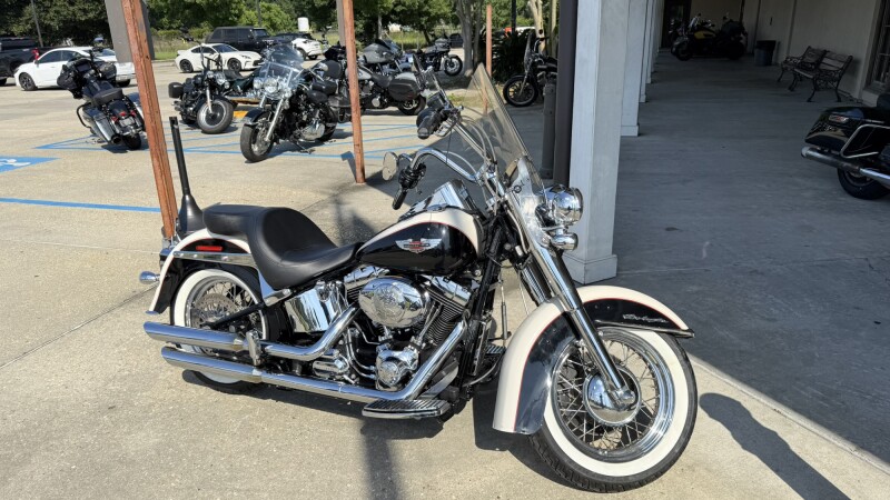 2011 Harley-Davidson® Softail® Deluxe