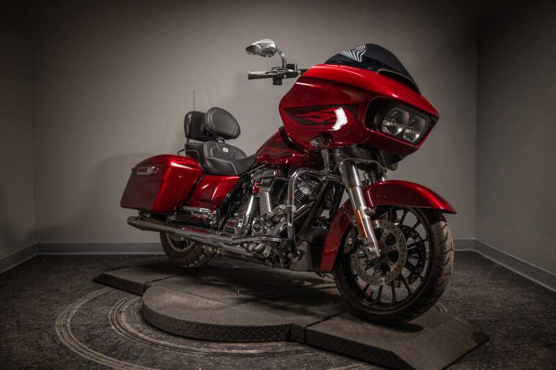 2017 Road Glide® Special (FLTRXS)