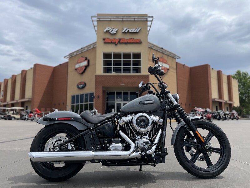 2026 Harley-Davidson® FXBB Street Bob® DRK BILIARD GRY