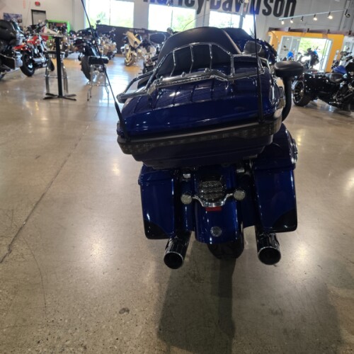  2015 CVO™ Road Glide® Ultra thumb 0