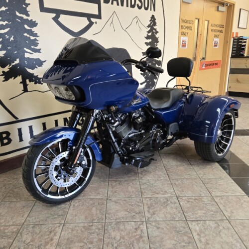 2023 Harley-Davidson® Road Glide® 3 Bright Billiard Blue thumb 1