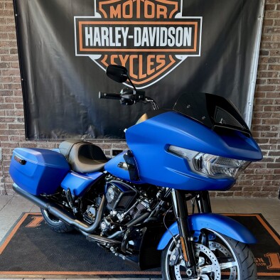 2026 Harley-Davidson® Road Glide® Aurora Blue Denim Black Trim thumb 3