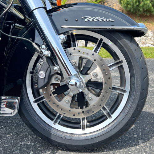 FLHTCU 2018 Electra Glide® Ultra Classic® thumb 2