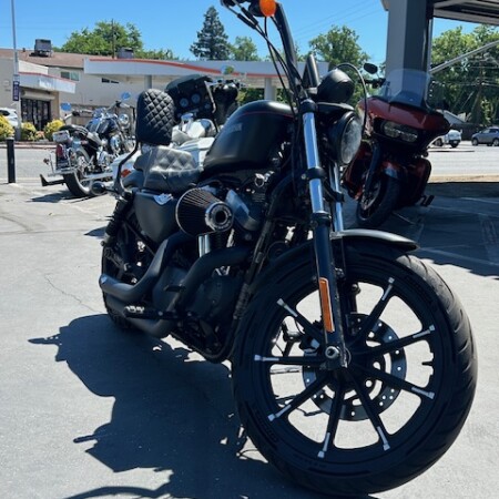 XL 1200N 2012 Nightster® thumb 2