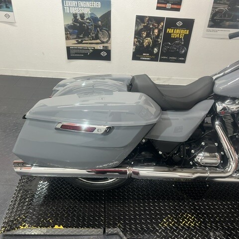 2026 Harley-Davidson® Street Glide® thumb 0