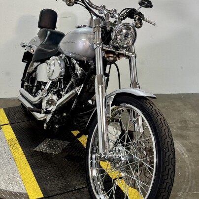 FXSTD 2000 Softail Deuce thumb 1