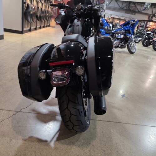 FXLRST 2026 Low Rider® ST thumb 1