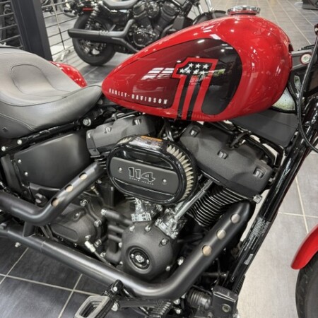 2023 Harley-Davidson® Street Bob® 114 thumb 2