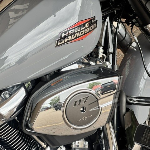  2026 Harley Davidson Street Glide FLHX thumb 2