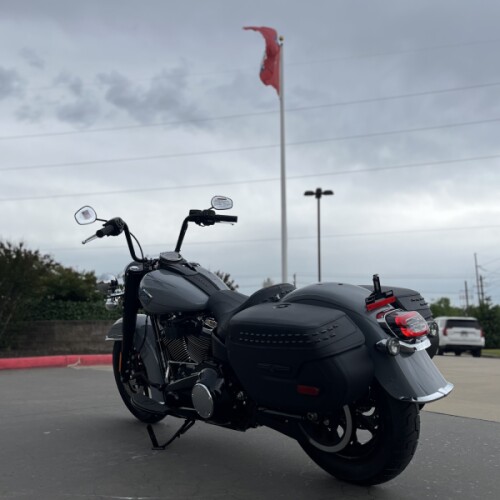 2026 Harley-Davidson® FLHC Heritage Classic DRK BILIARD GRY  thumb 0