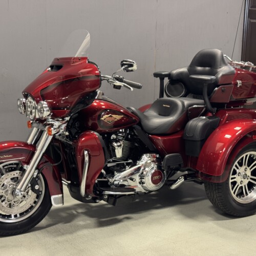 FLHTCUTG 2023 Tri Glide® Ultra thumb 0