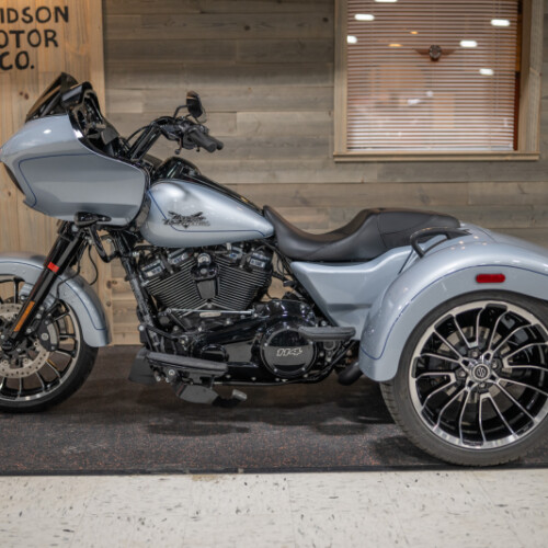 2024 Road Glide 3 (FLTRT) thumb 1