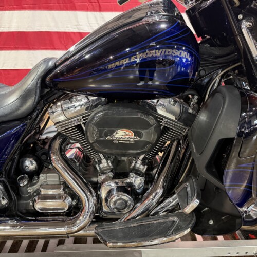 FLHXSE 2016 CVO™ Street Glide® thumb 0