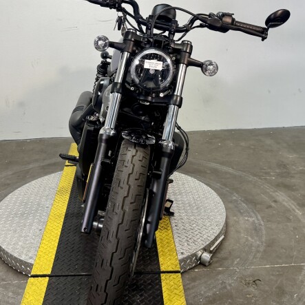 RH975 2024 Nightster™ thumb 0