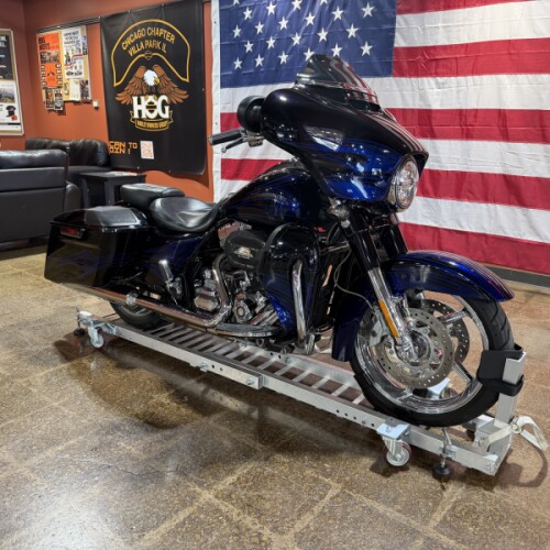 FLHXSE 2016 CVO™ Street Glide® thumb 2