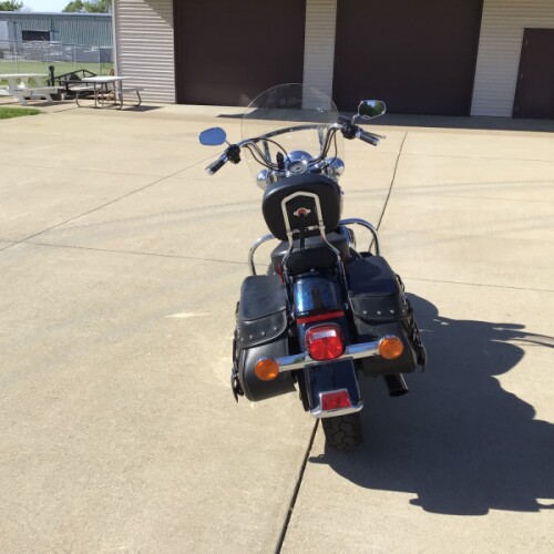 FLSTC 2016 Heritage Softail® Classic thumb 0