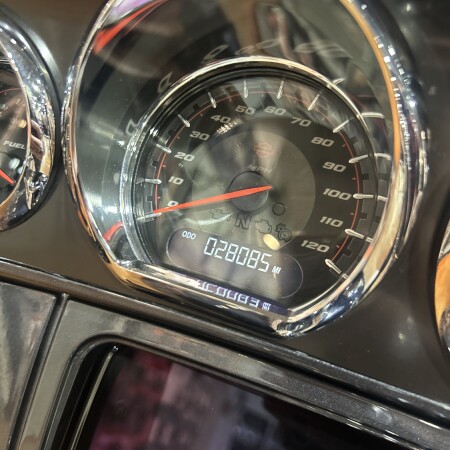 FLHXSE 2019 CVO™ Street Glide® thumb 1