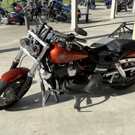 2011 Harley-Davidson® Fat Bob® thumb 2