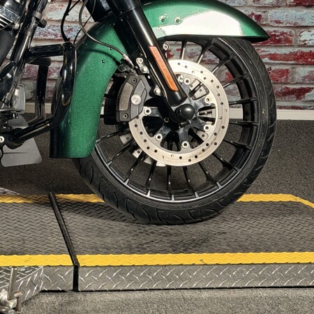 FLTRXS 2021 Road Glide® Special thumb 1