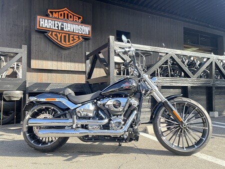 2025 Harley-Davidson® Breakout™ Midnight Firestorm