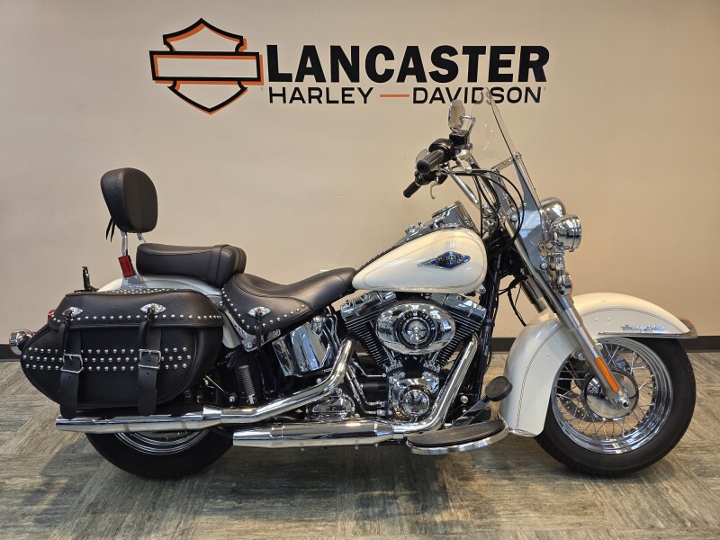2015 Harley-Davidson® Heritage Softail® Classic Morocco Gold Pearl FLSTC
