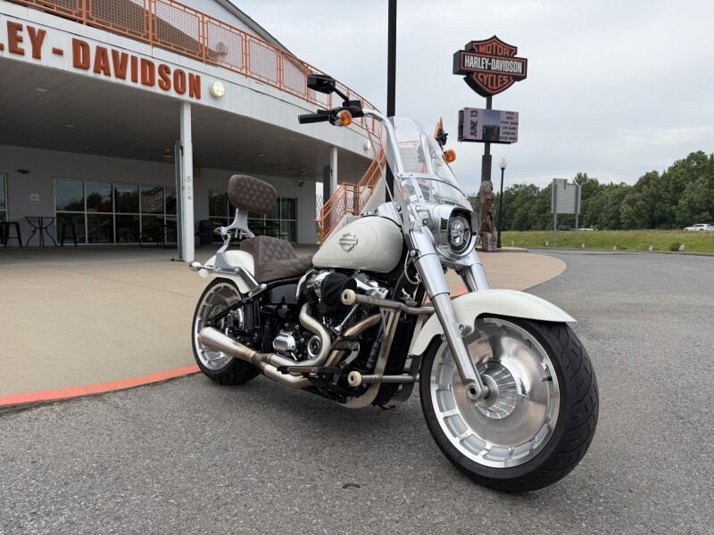2018 Harley-Davidson® Fat Boy® Bonneville Salt Pearl