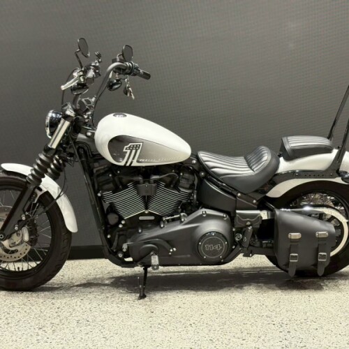 【中古車情報】2021YM FXBBS STNWSHD WHT PRL (管理番号：015798) thumb 0