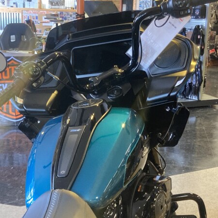 2026 Harley-Davidson® Road Glide® Teal Thunder / Vivid Black Black Trim thumb 3