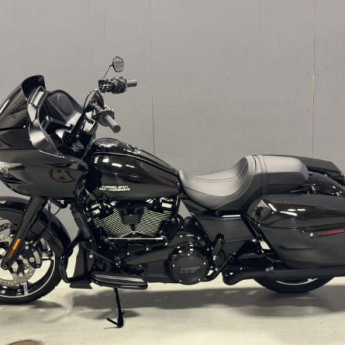 FLTRX 2026 Road Glide® thumb 1