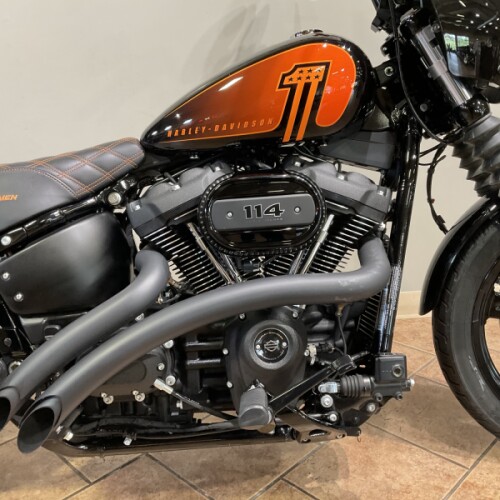 2023 Harley-Davidson® Street Bob® 114 Vivid Black FXBBS thumb 3
