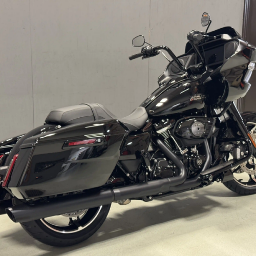 FLTRX 2026 Road Glide® thumb 2