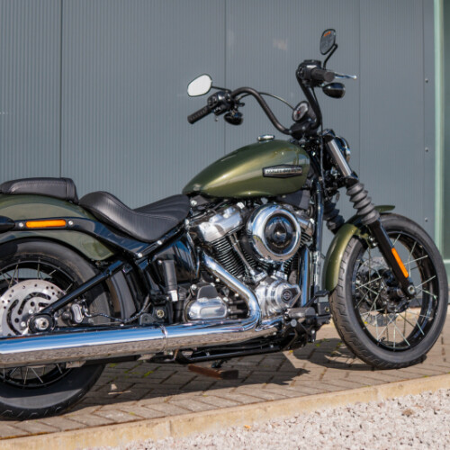 2026 Harley-Davidson® Street Bob®  thumb 1