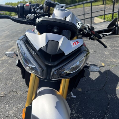  2026 STREET TRIPLE RX thumb 2
