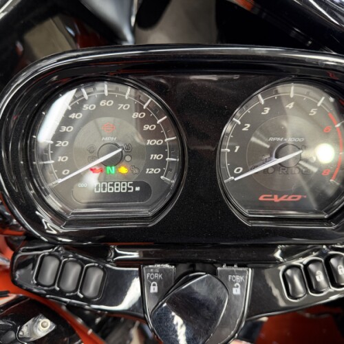 2022 Harley-Davidson® CVO™ Road Glide®  thumb 0