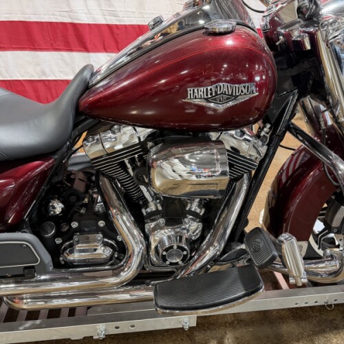 Harley-Davidson® Road King® 2014 FLHR MYSTERIOUS RED W/ PINSTRIPE thumb 0