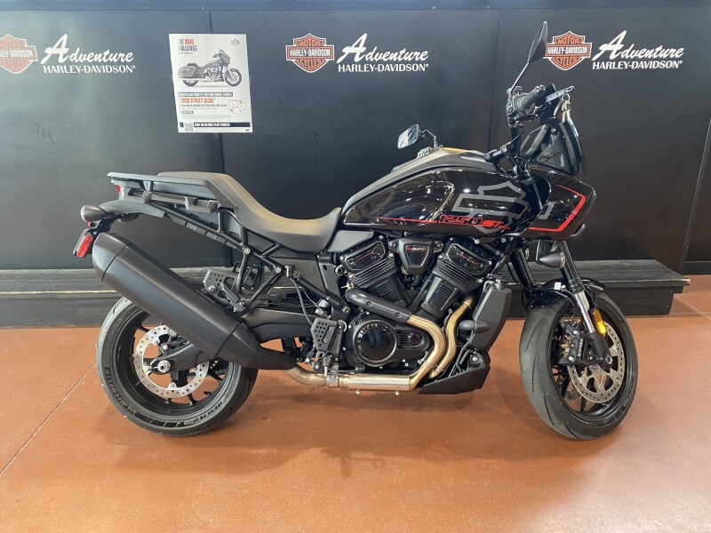 RA1250ST 2026 Pan America® 1250 ST