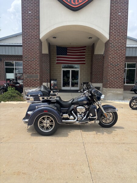 2009 Tri Glide Ultra Classic