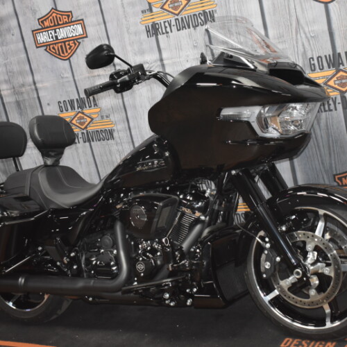 FLTRX 2024 Road Glide® thumb 3