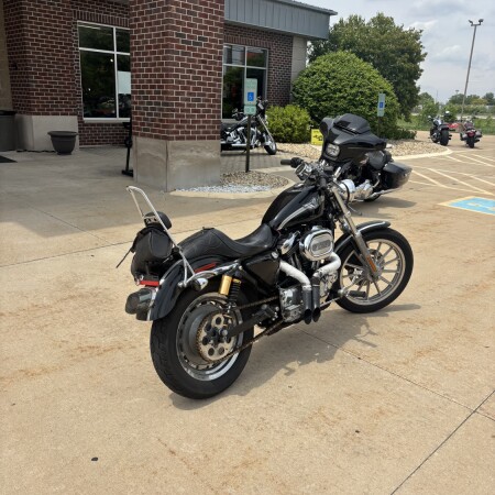 2003 Sportster 1200 Custom thumb 2
