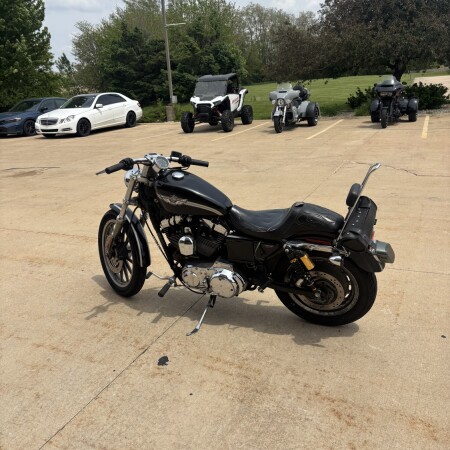 2003 Sportster 1200 Custom thumb 1