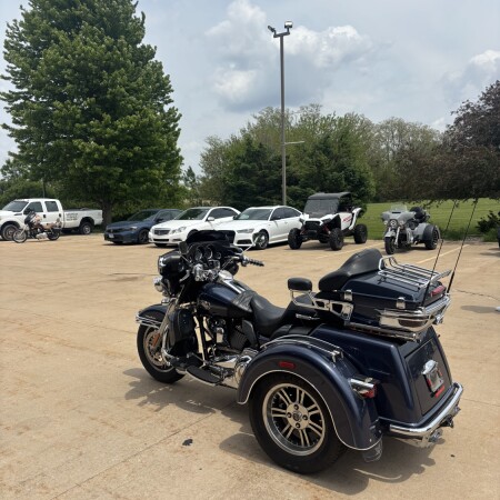 2009 Tri Glide Ultra Classic thumb 1