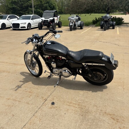 2006 Sportster 1200 Custom thumb 1