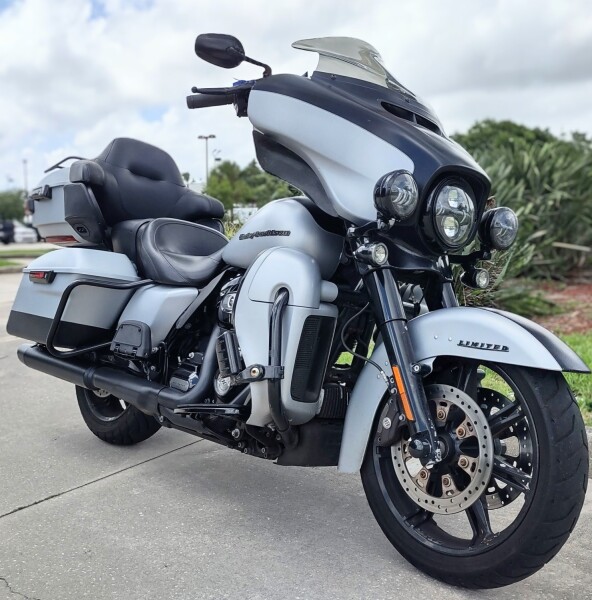 FLHTK 2020 Ultra Limited