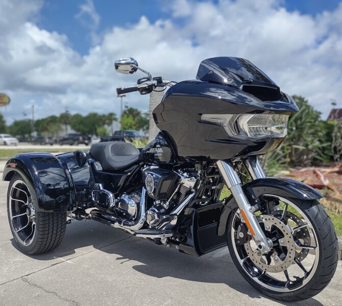 Harley-Davidson® Road Glide 3 2026